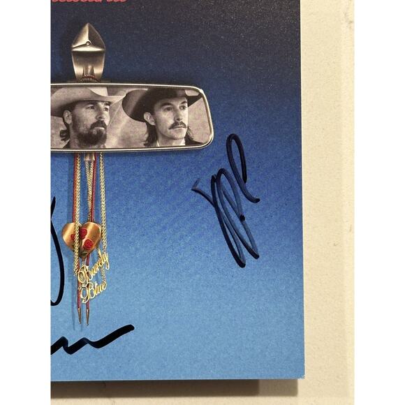 MIDLAND SIGNED AUTOGRAPHED BARELY BLUE CD 2024 BRAND NEW #1 - Picture 4 of 11